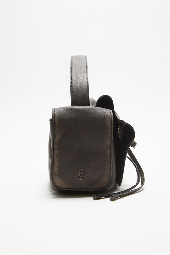 (image for) Powerful Multipocket bag